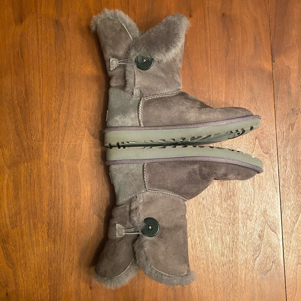 Ugg Bailey Boots - image 4